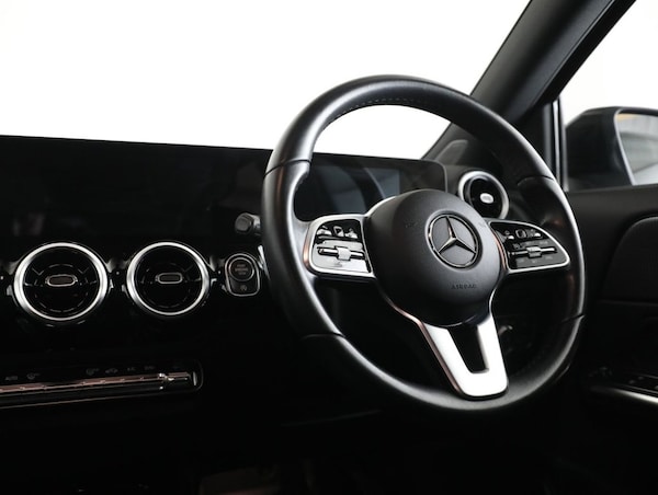 Used Mercedes-Benz GLA 2022 for sale - 76190765: Photo 30