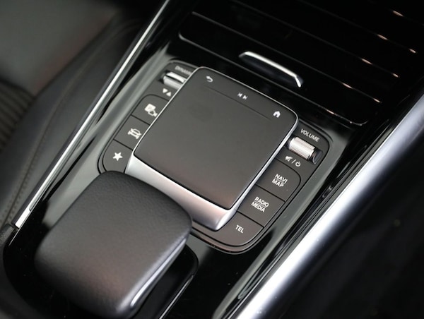 Used Mercedes-Benz GLA 2022 for sale - 76190765: Photo 33
