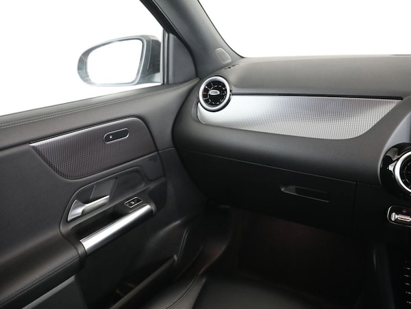 Used Mercedes-Benz GLA 2022 for sale - 76190765: Photo 35