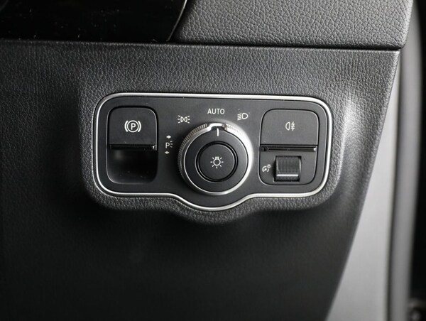 Used Mercedes-Benz GLA 2022 for sale - 76190765: Photo 41