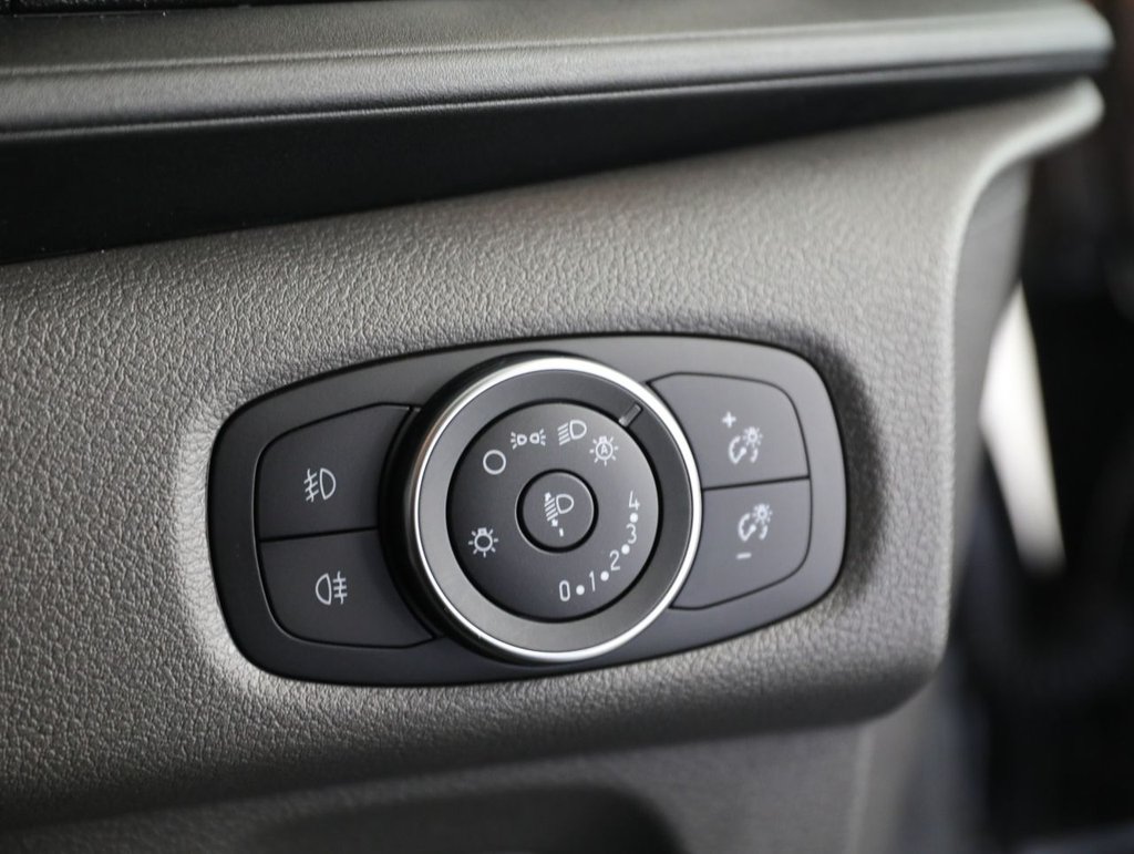 Used Ford Transit Custom 2023 for sale - 78136944: Photo 32