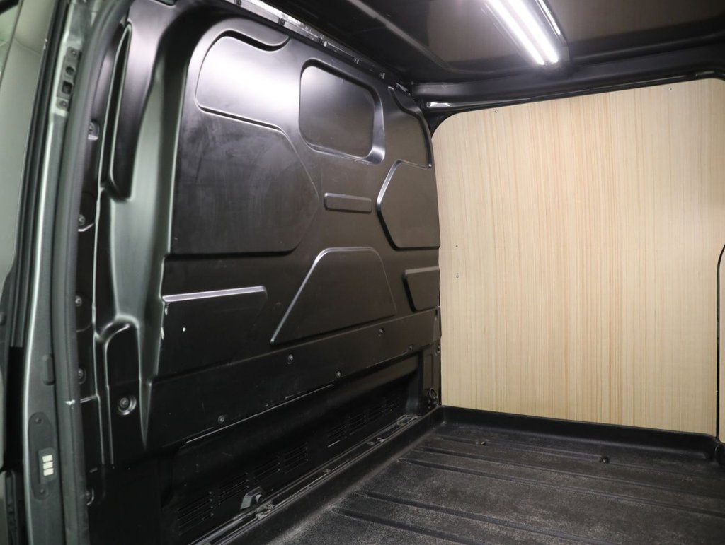 Used Ford Transit Custom 2023 for sale - 78136944: Photo 41