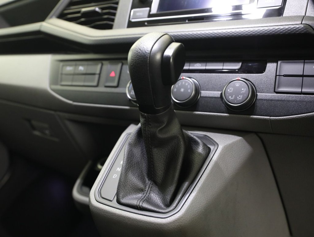 Used Volkswagen Transporter 2022 for sale - 77680523: Photo 23