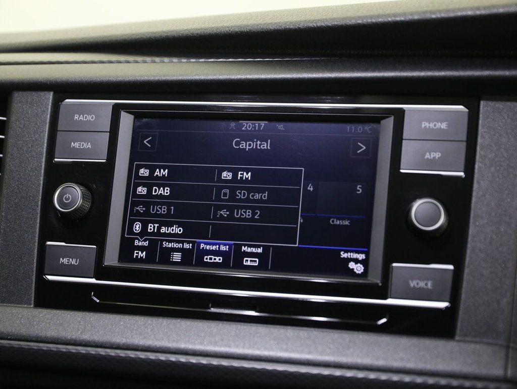 Used Volkswagen Transporter 2022 for sale - 77680523: Photo 34