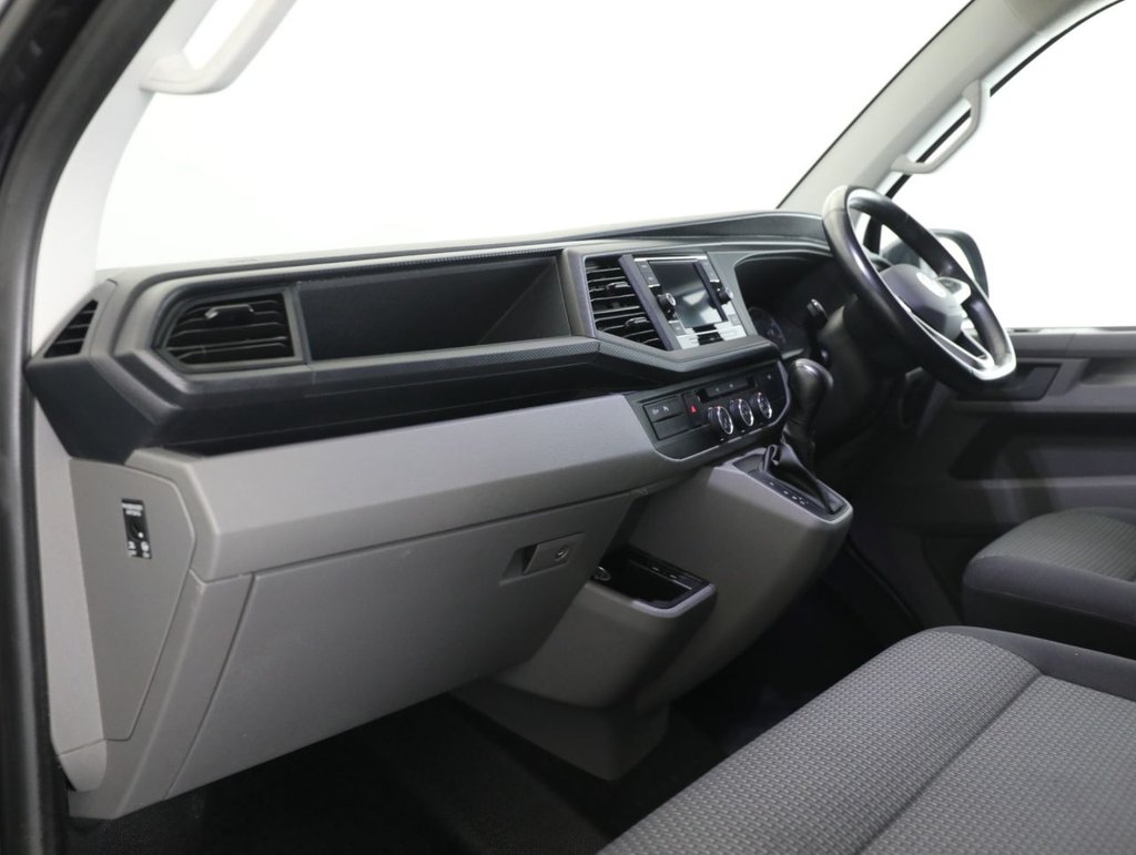 Used Volkswagen Transporter 2022 for sale - 77680523: Photo 39