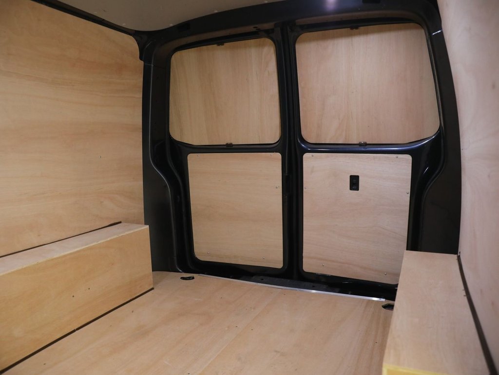 Used Volkswagen Transporter 2022 for sale - 77680523: Photo 41