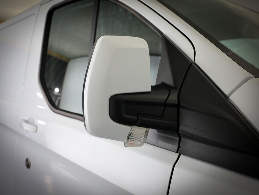 Used Ford Transit Custom 2023 for sale - 76389910: Photo 8