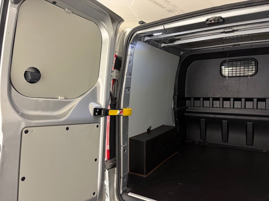 Used Ford Transit Custom 2023 for sale - 78220779: Photo 21