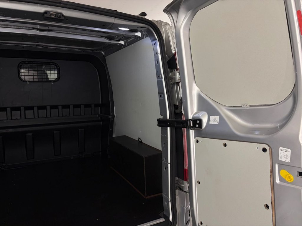 Used Ford Transit Custom 2023 for sale - 78220779: Photo 8