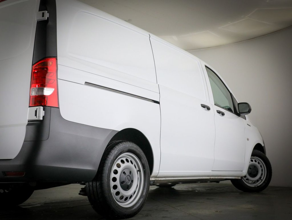 Used Mercedes-Benz Vito 2023 for sale - 77307398: Photo 11