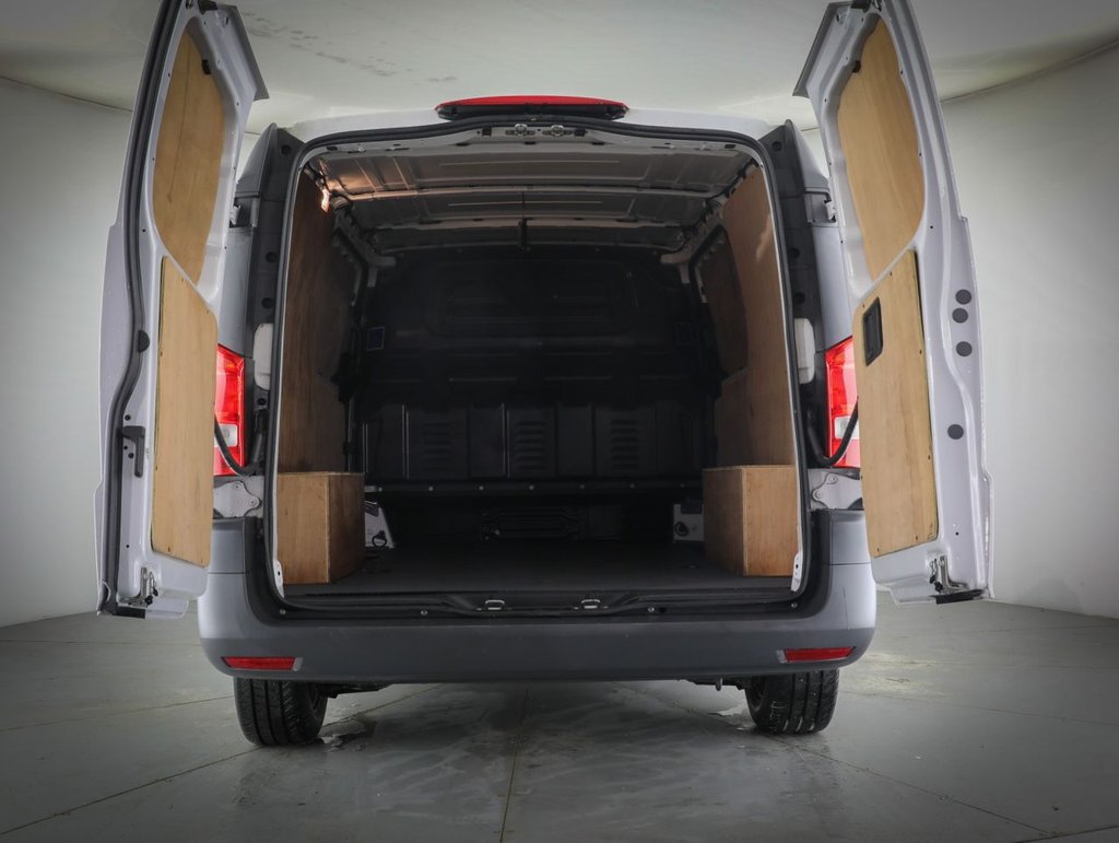 Used Mercedes-Benz Vito 2023 for sale - 77307398: Photo 14