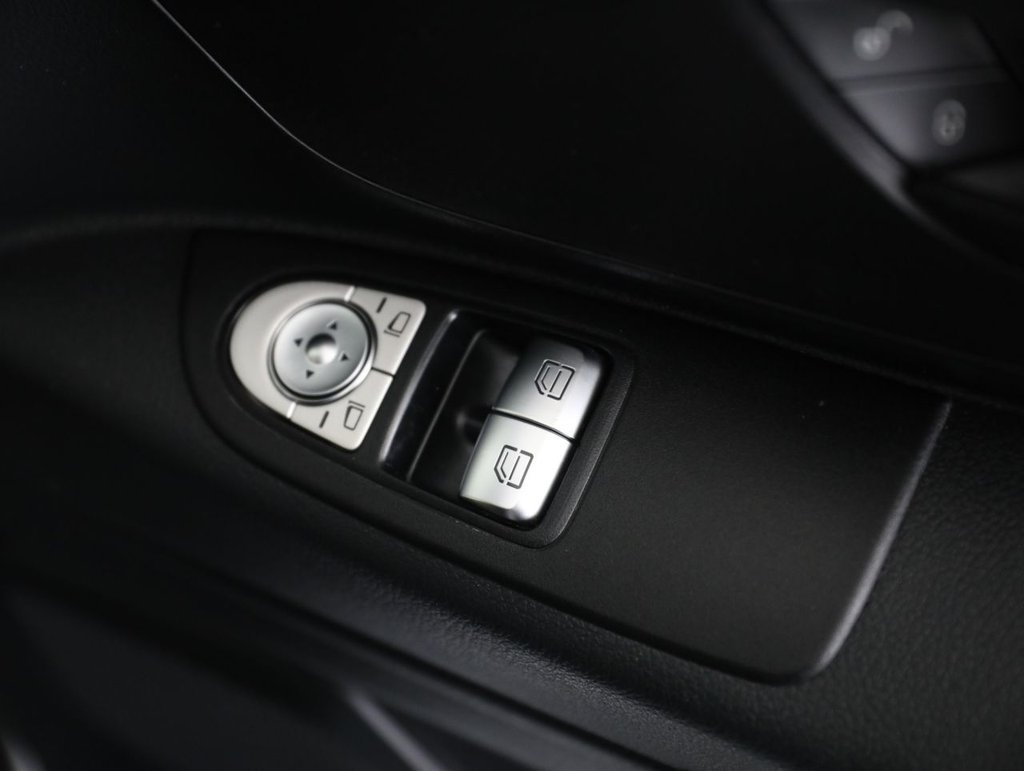 Used Mercedes-Benz Vito 2023 for sale - 77307398: Photo 28