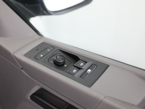 Used Volkswagen Transporter 2021 for sale - 75521812: Photo 30