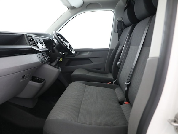 Used Volkswagen Transporter 2021 for sale - 75521812: Photo 32