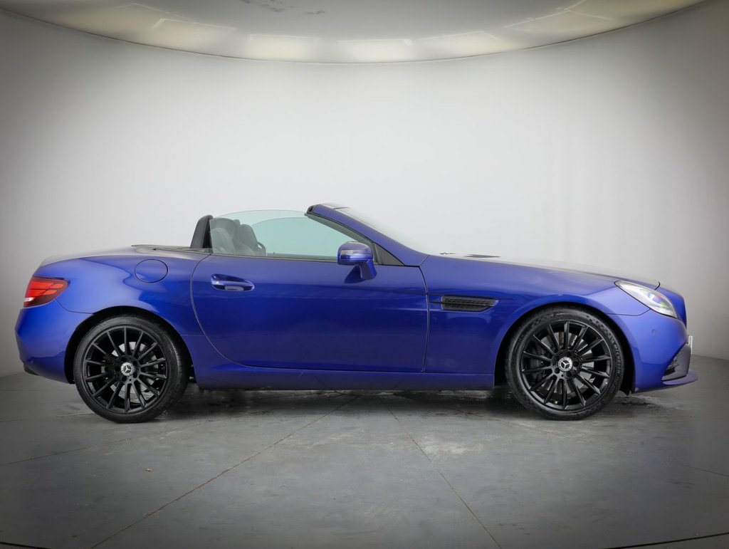 Used Mercedes-Benz SLC 2017 for sale - 76962221: Photo 10