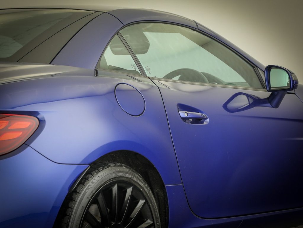 Used Mercedes-Benz SLC 2017 for sale - 76962221: Photo 8