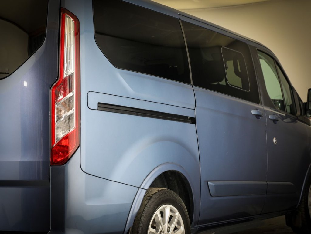 Used Ford Tourneo Custom 2022 for sale - 76410328: Photo 8
