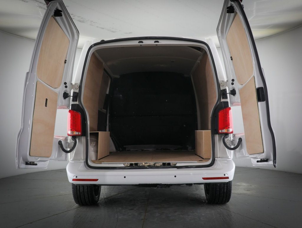 Used Volkswagen Transporter 2021 for sale - 77551695: Photo 14