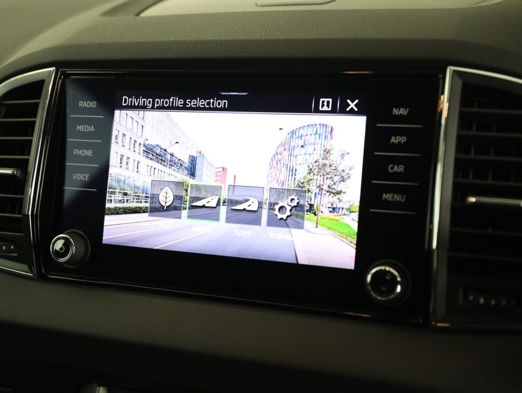 Used Skoda Karoq 2022 for sale - 77654558: Photo 32