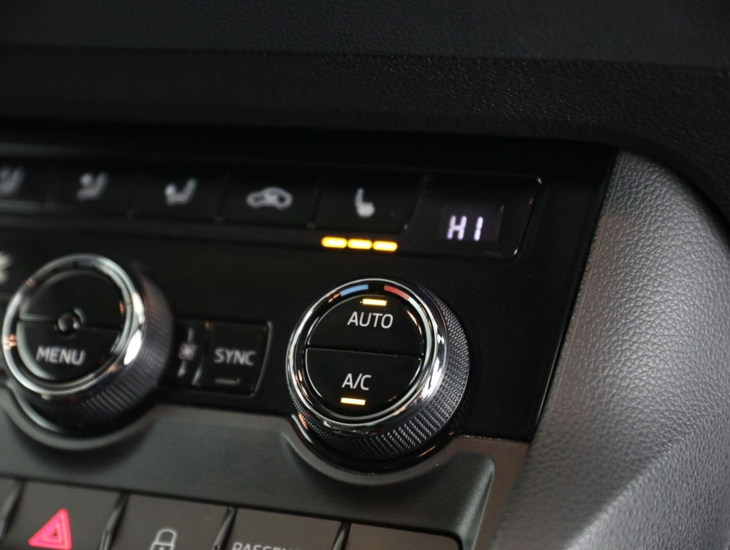 Used Skoda Karoq 2022 for sale - 77654558: Photo 41