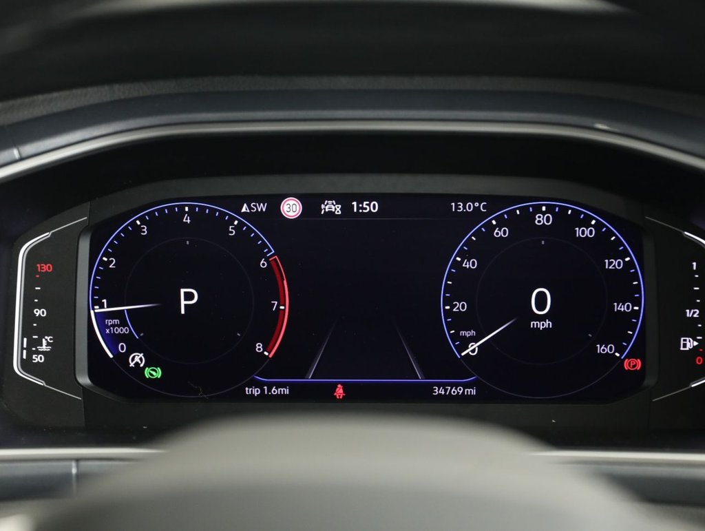 Used Volkswagen T-Roc 2022 for sale - 76914696: Photo 23