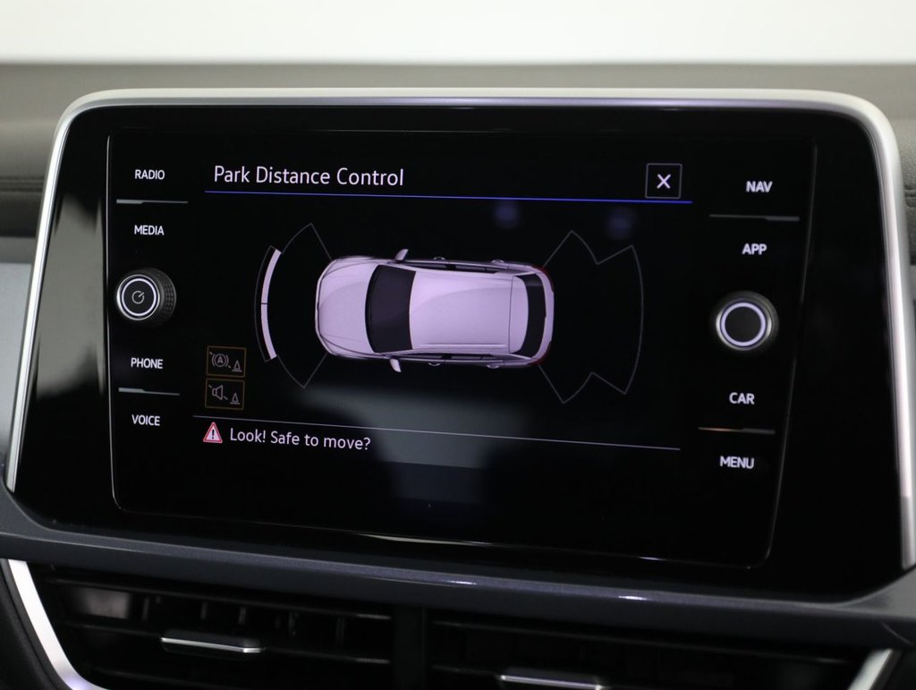 Used Volkswagen T-Roc 2022 for sale - 76914696: Photo 25