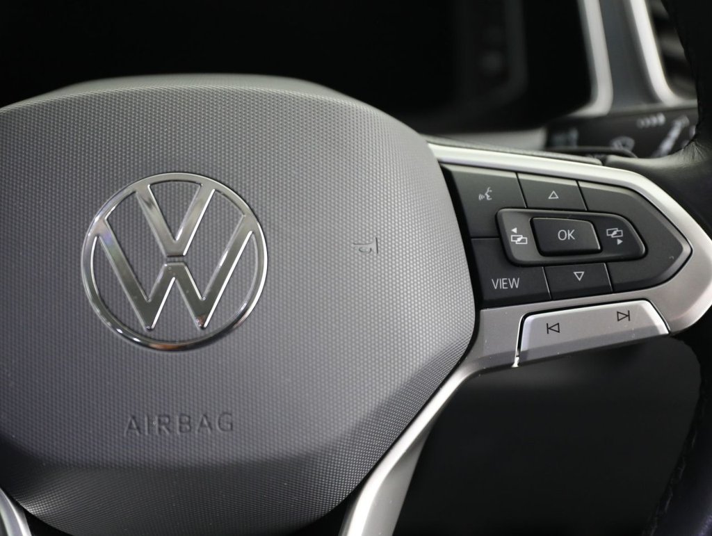 Used Volkswagen T-Roc 2022 for sale - 76914696: Photo 44