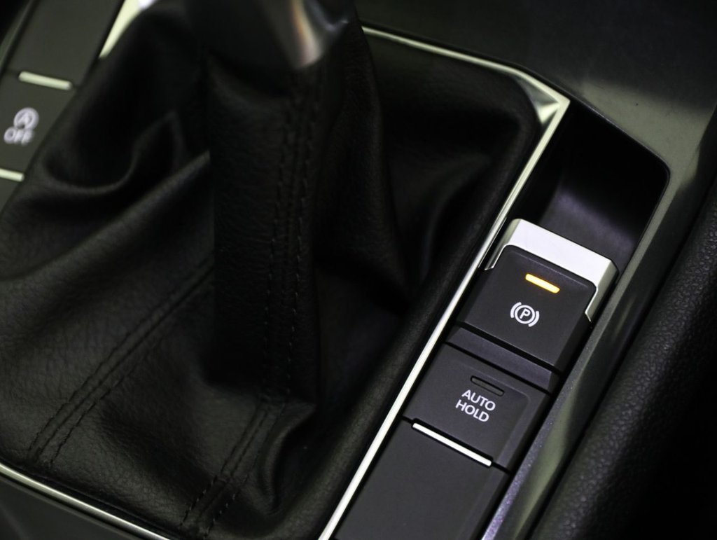 Used Volkswagen Tiguan Allspace 2023 for sale - 77995370: Photo 35