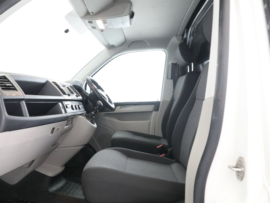 Used Volkswagen Transporter 2019 for sale - 77673713: Photo 36