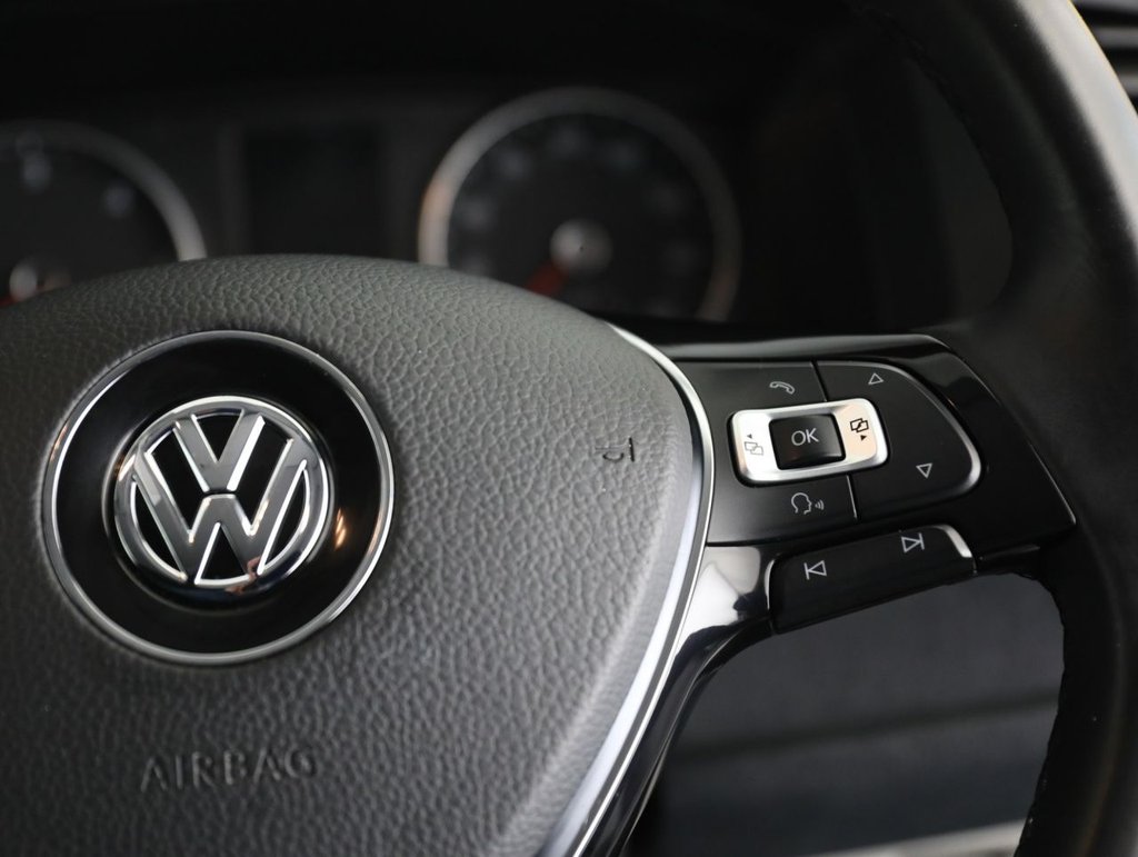 Used Volkswagen Transporter 2019 for sale - 77673713: Photo 38