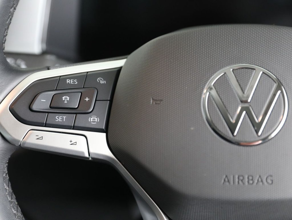 Used Volkswagen T-Roc 2022 for sale - 77052211: Photo 22