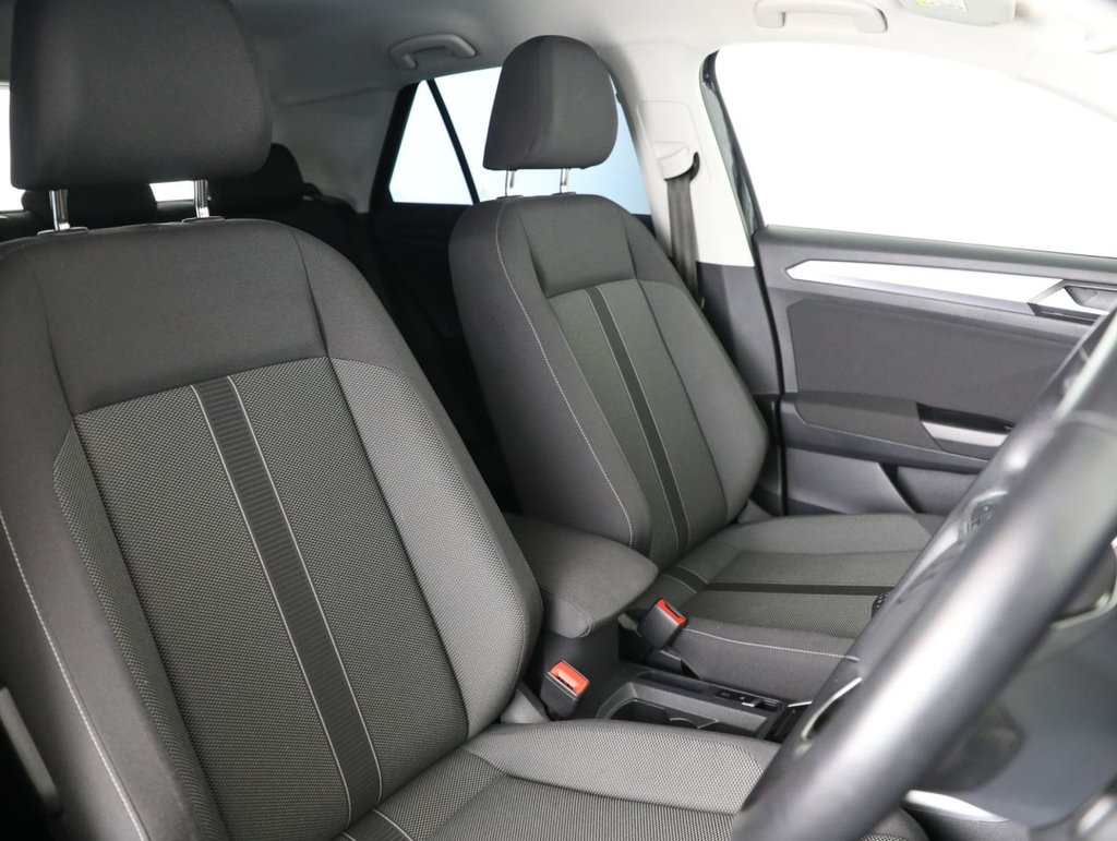 Used Volkswagen T-Roc 2022 for sale - 77052211: Photo 26