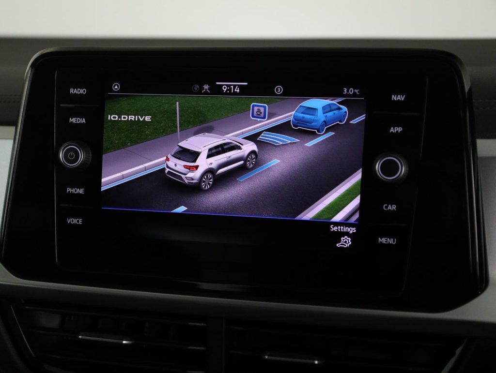 Used Volkswagen T-Roc 2022 for sale - 77052211: Photo 39