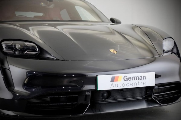 Used Porsche Taycan 2022 for sale - 76261443: Photo 12