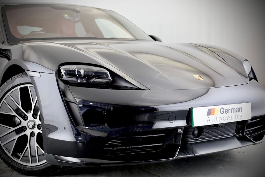 Used Porsche Taycan 2022 for sale - 76261443: Photo 13