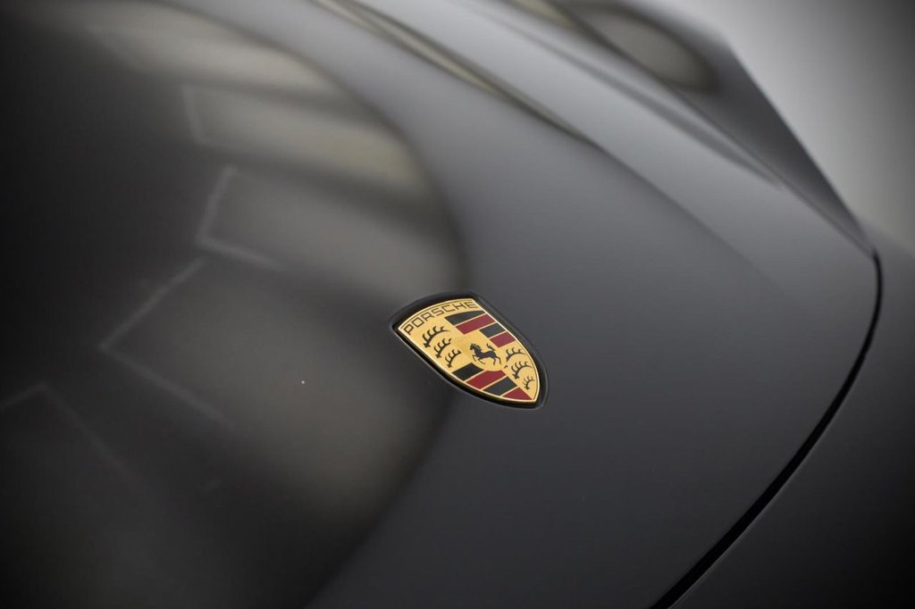 Used Porsche Taycan 2022 for sale - 76261443: Photo 14