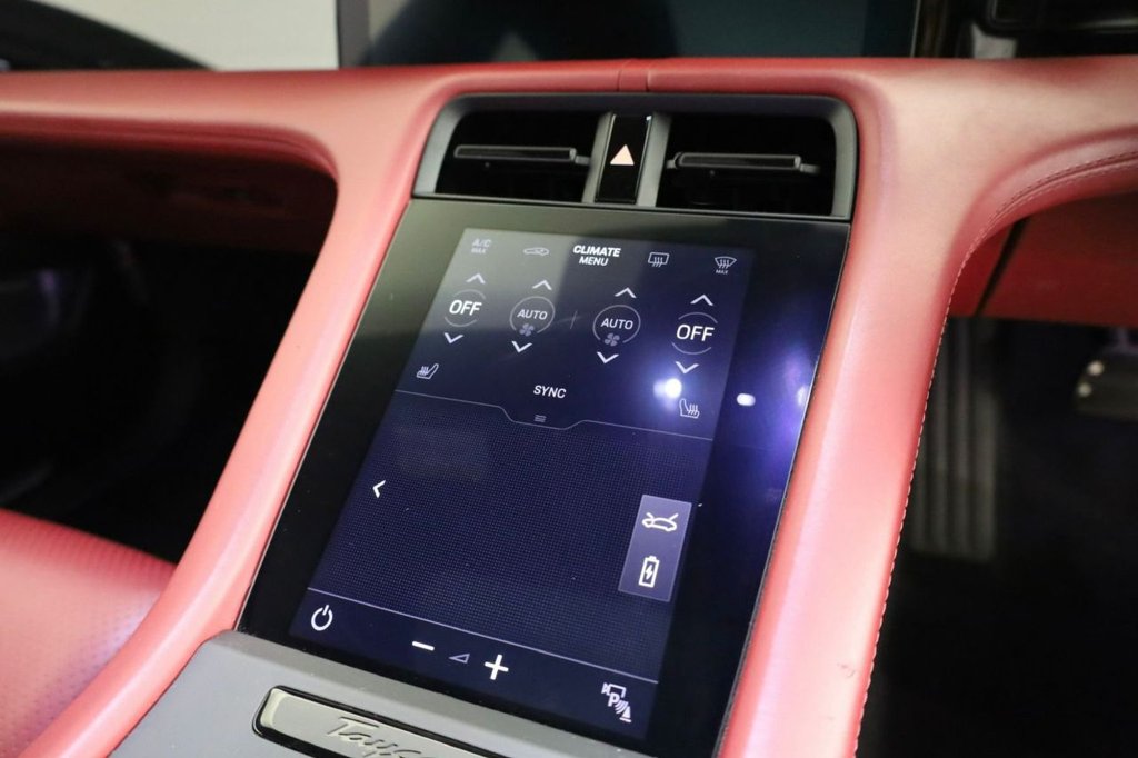 Used Porsche Taycan 2022 for sale - 76261443: Photo 27