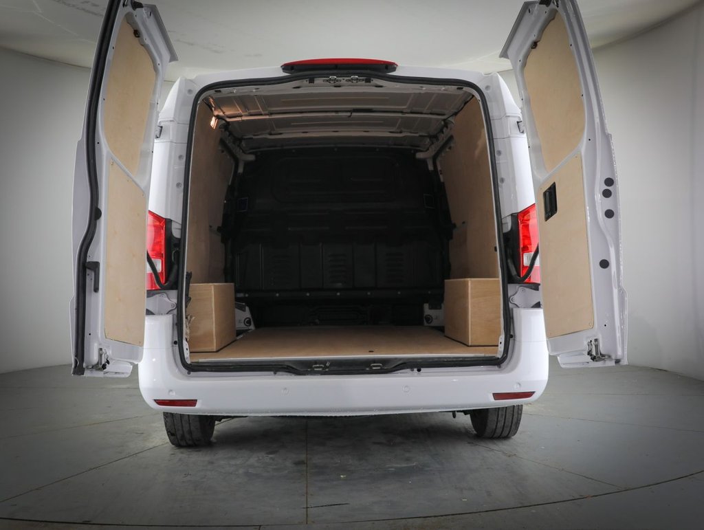 Used Mercedes-Benz Vito 2021 for sale - 77673506: Photo 12