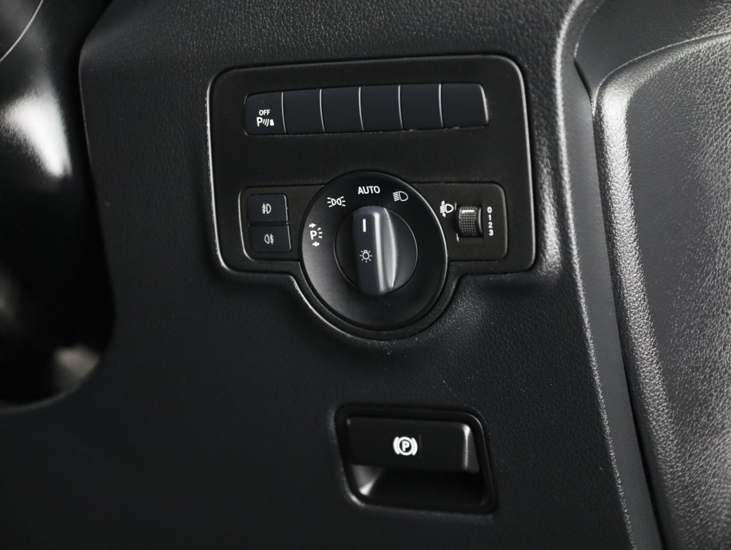 Used Mercedes-Benz Vito 2021 for sale - 77673506: Photo 28