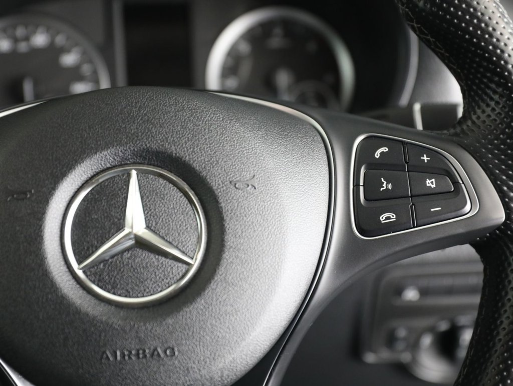 Used Mercedes-Benz Vito 2021 for sale - 77673506: Photo 39