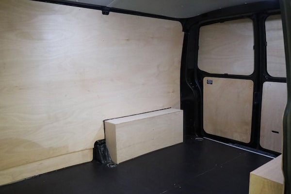 Used Volkswagen Transporter 2022 for sale - 76274058: Photo 37