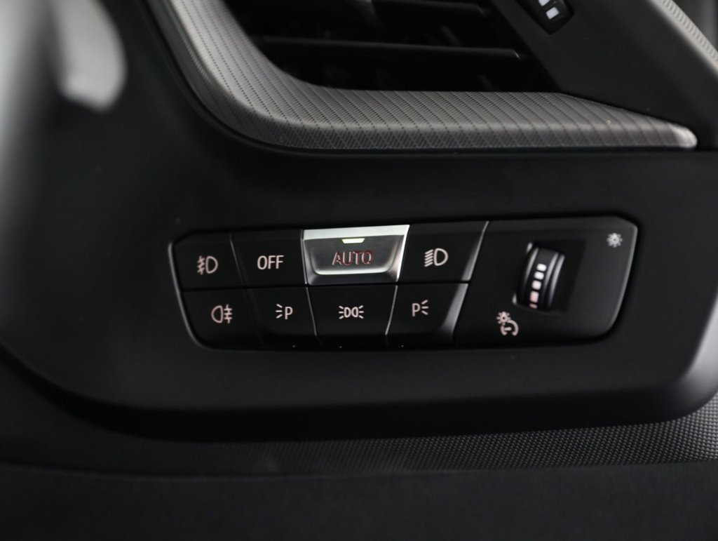 Used BMW 1 Series 2022 for sale - 76327968: Photo 32