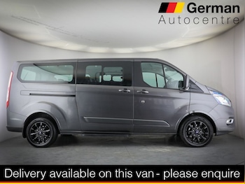 Used Ford Tourneo Custom 2022 for sale - 76635495: Photo