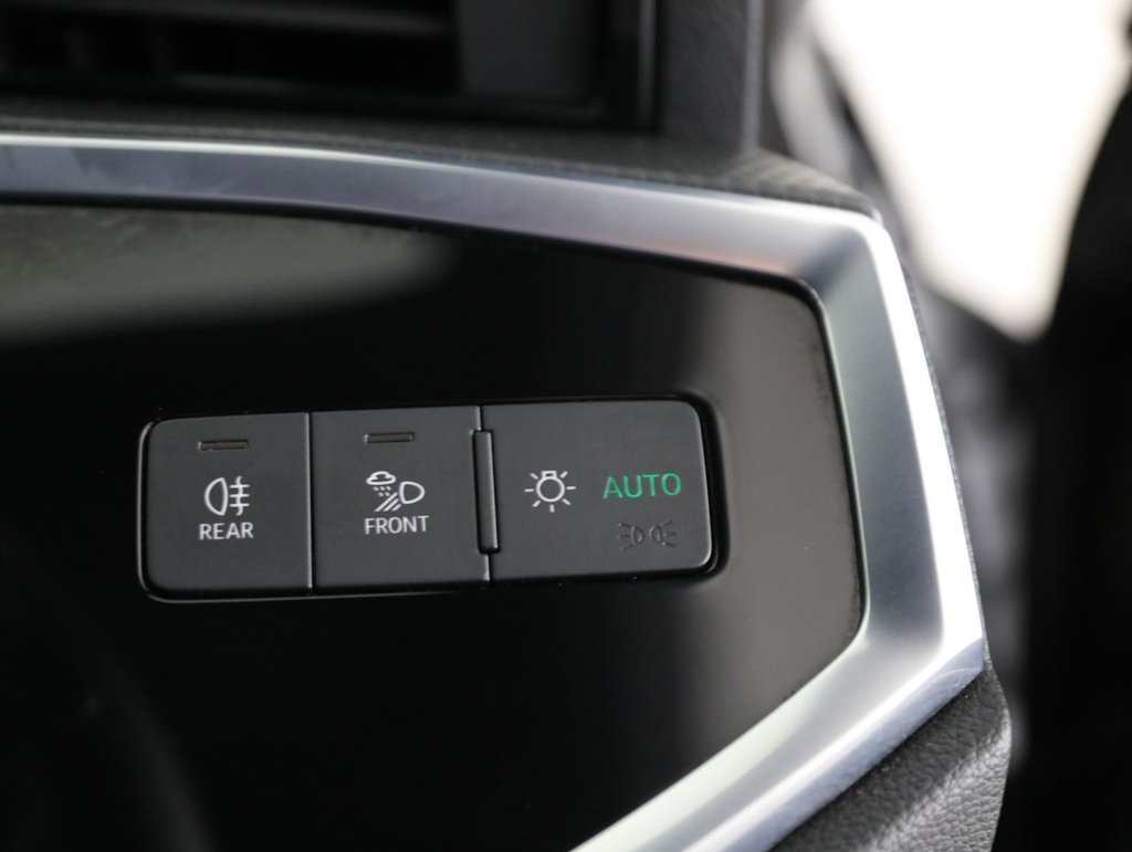 Used Audi Q3 2022 for sale - 76501094: Photo 38