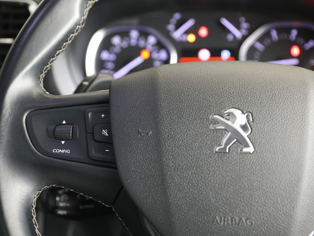 Used Peugeot Traveller 2020 for sale - 78022057: Photo 22