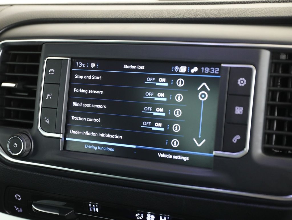 Used Peugeot Traveller 2020 for sale - 78022057: Photo 35