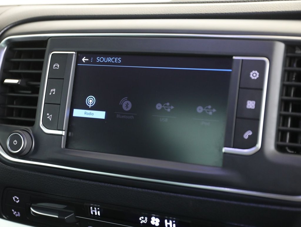 Used Peugeot Traveller 2020 for sale - 78022057: Photo 43