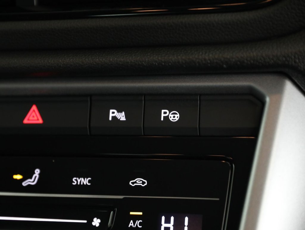 Used Volkswagen T-Roc 2022 for sale - 77588244: Photo 29