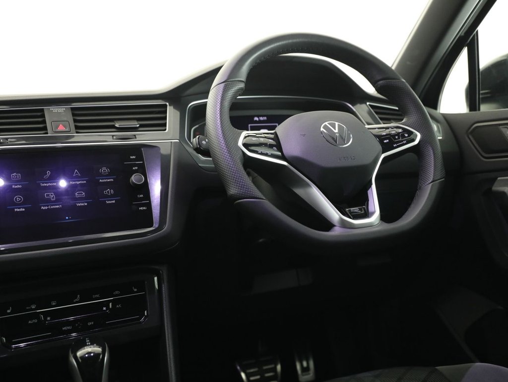 Used Volkswagen Tiguan 2022 for sale - 76966193: Photo 38