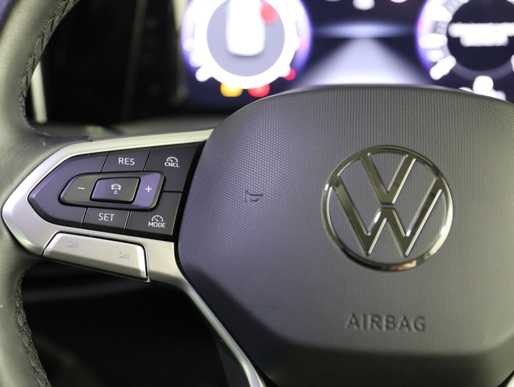 Used Volkswagen Golf 2024 for sale - 76474576: Photo 22